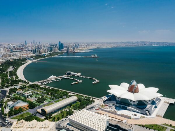 5 Days Tour to Baku