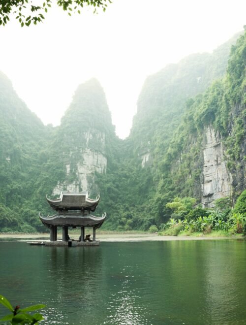 World Tour – 6 Countries in 1 Go
